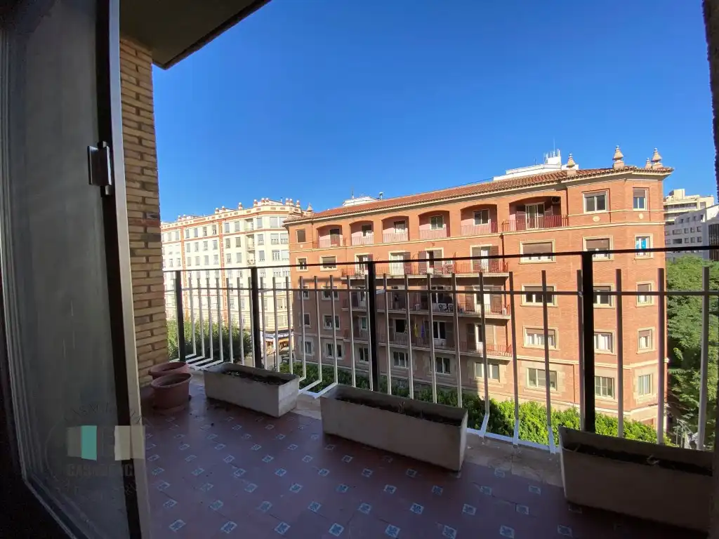 Piso en venta en Plaza Huerto Sogueros, Casco Histórico