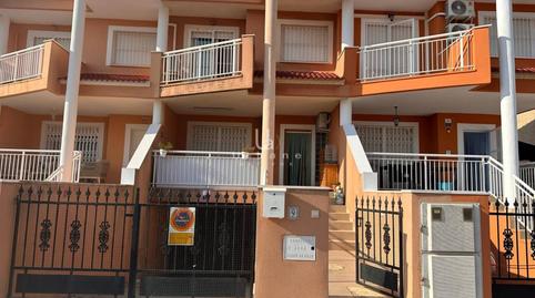 Foto 2 de Casa adosada en venda a Pintor Inocencio Medina Vera, 9, Los Narejos - Punta Calera, Murcia