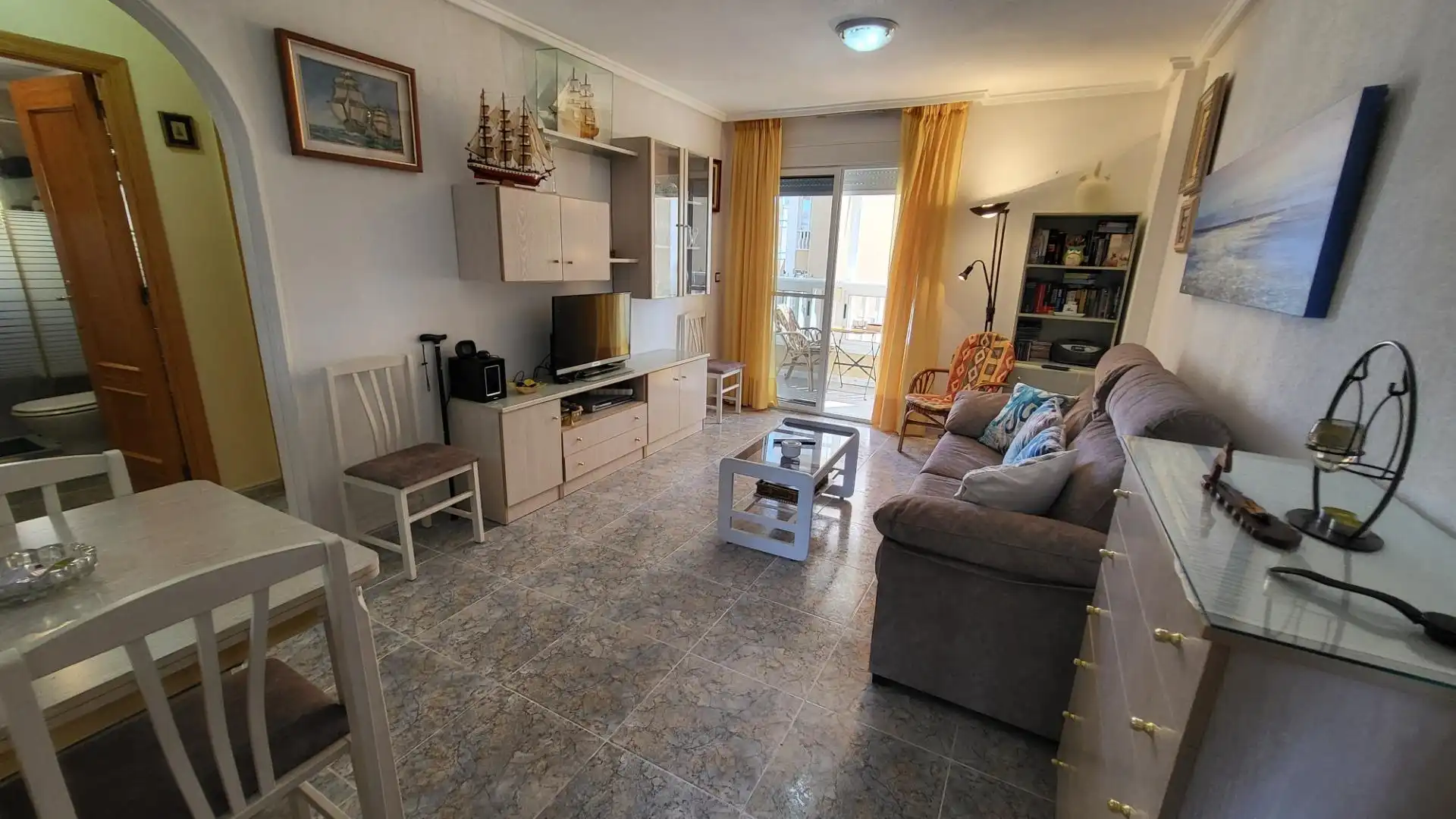 Living room of Apartments for sale in Elche / Elx  with Private garden, Terrace and Storage room