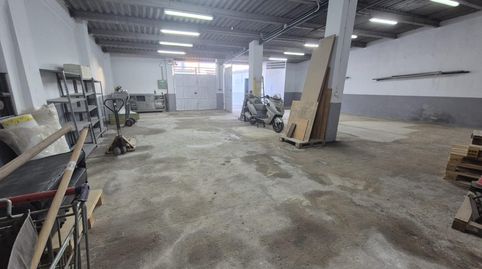 Foto 2 von Fabrikhallen zum Verkauf in Parque de la Bombilla, Llíria
