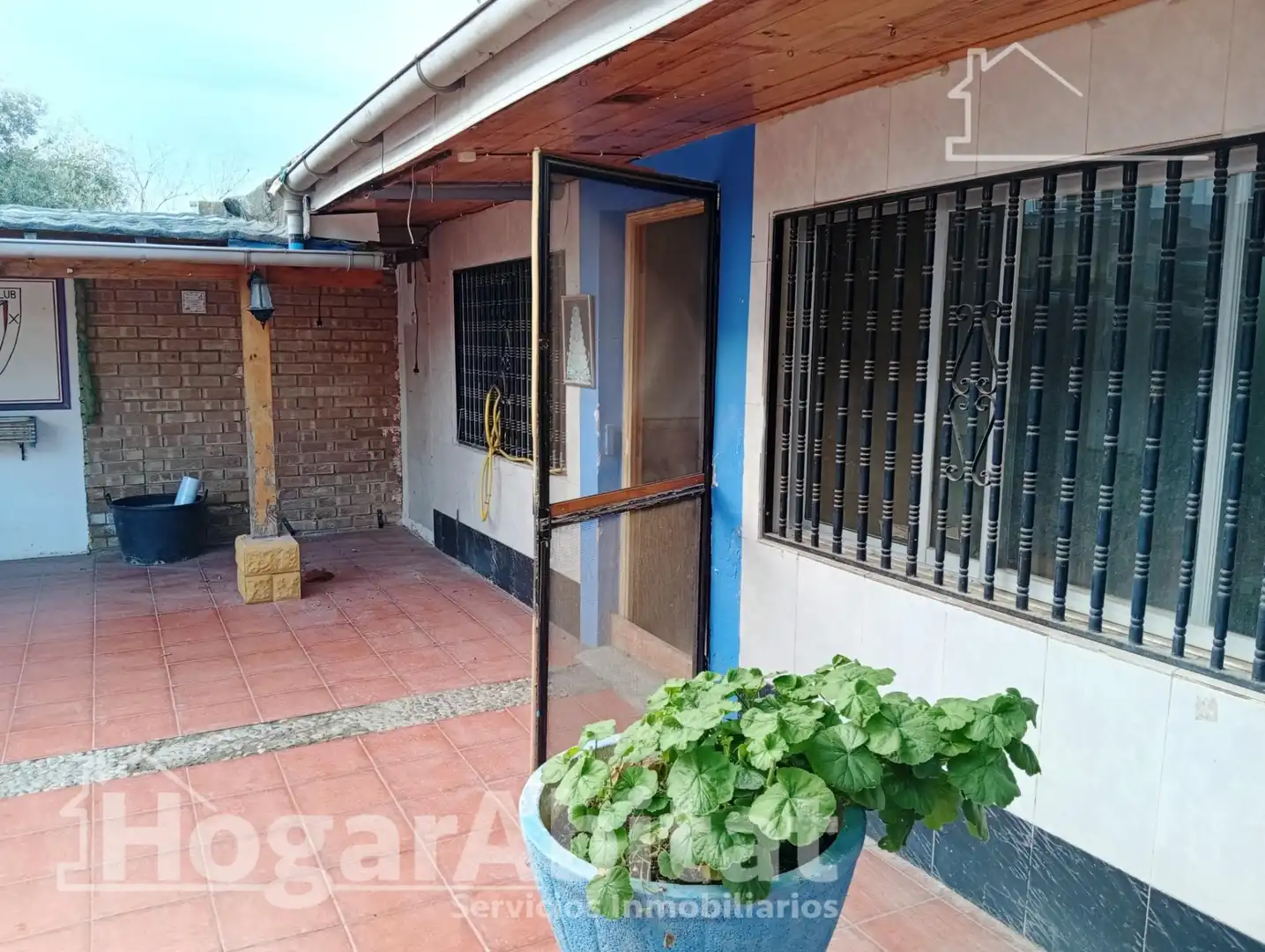 Exterior view of Houses for sale in Castellón de la Plana / Castelló de la Plana  with Air Conditioner, Private garden and Terrace