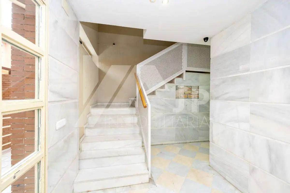 Piso con piscina en venta en Calle Cádiar 10, imagen 20