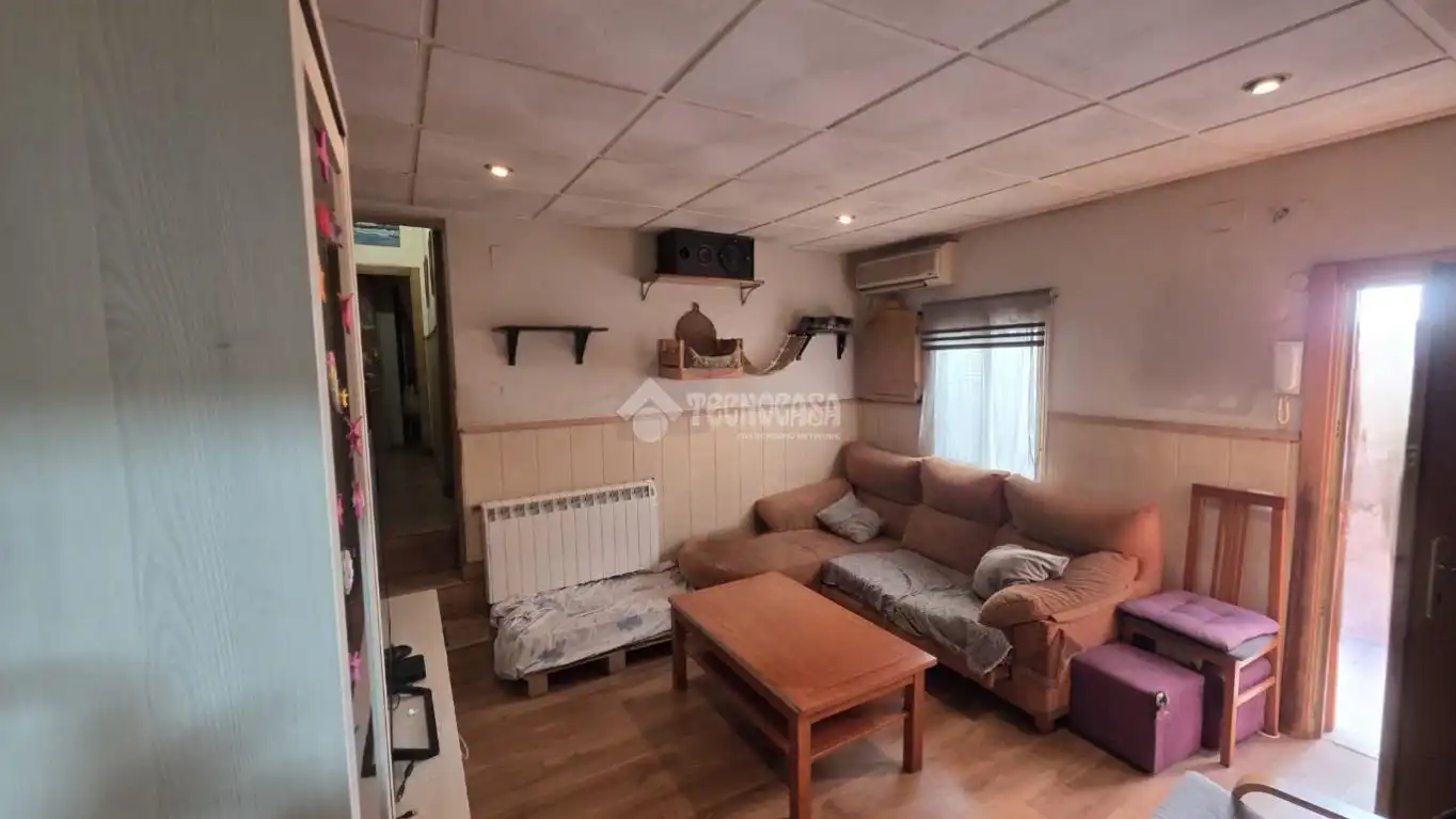 Sala d'estar de Casa o xalet en venda en Madrid amb Aire condicionat i Calefacció