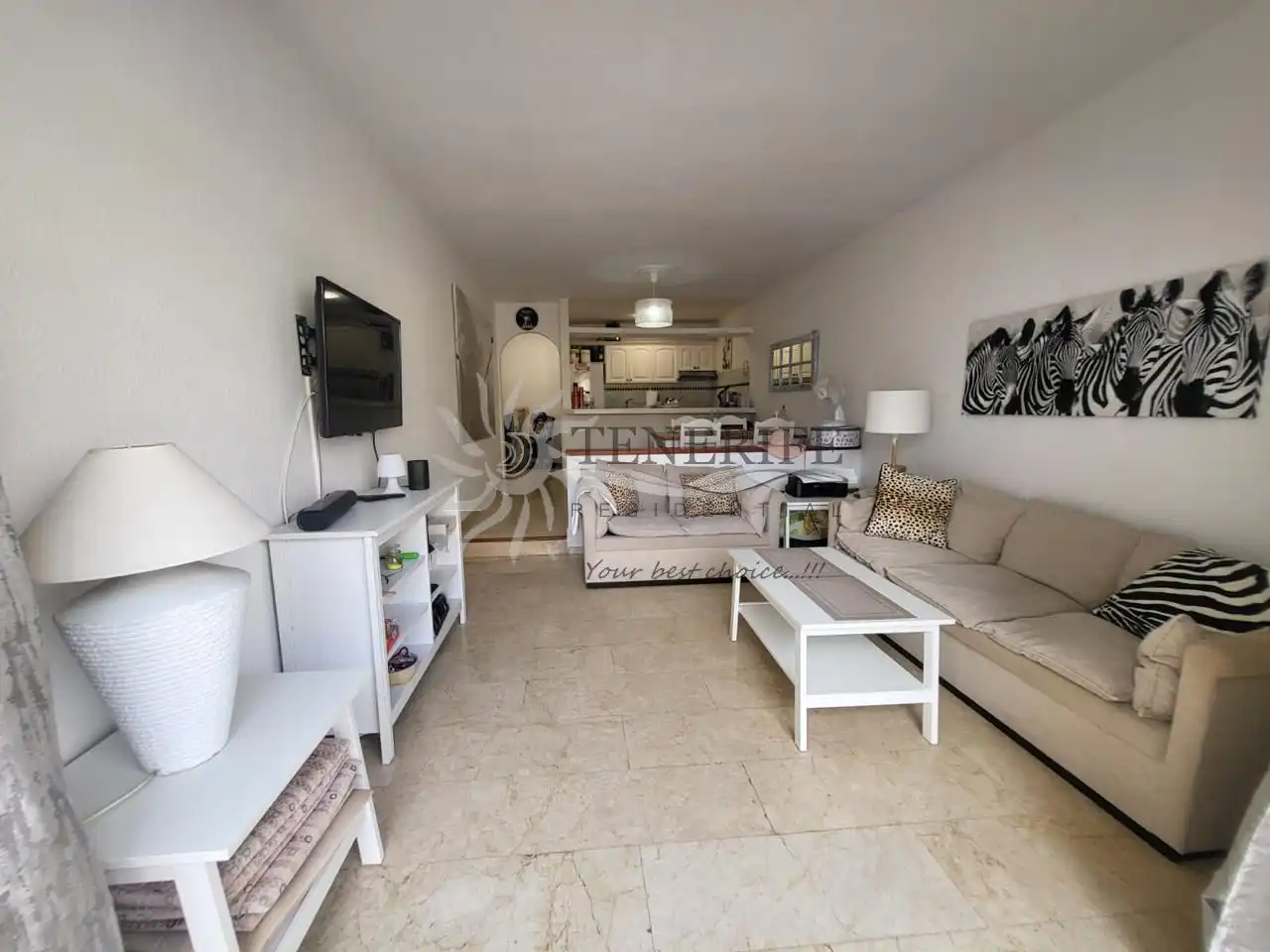 Wohnzimmer von Erdgeschoss zum Verkauf in Adeje mit Terrasse und Möbliert