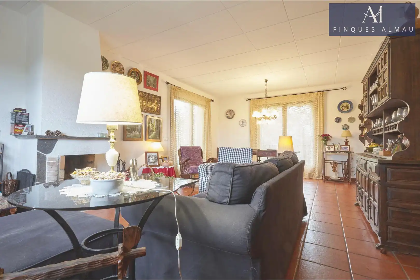 Sala de estar de Casa o chalet en venta en Sant Pere de Ribes con Calefacción, Jardín privado y Trastero