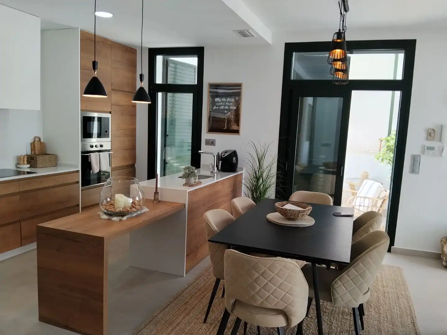 Cuina de Casa o xalet en venda en Daya Nueva amb Aire condicionat, Calefacció i Jardí privat