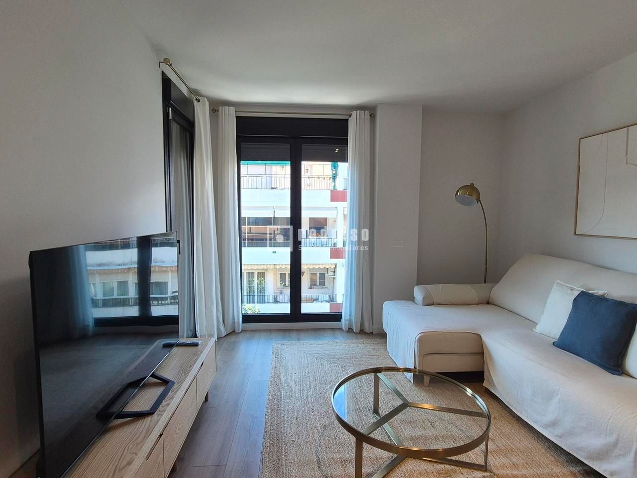 Living room of Flat to rent in  Sevilla Capital  with Air Conditioner, Heating and Terrace