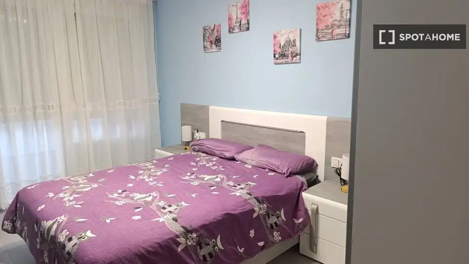 Habitación de Apartamento para compartir en Castro-Urdiales con Aire acondicionado, Calefacción y Terraza