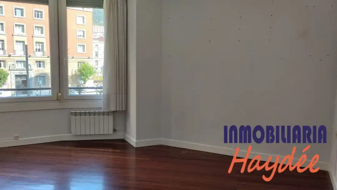 Piso con terraza en venta en Abando - Albia, imagen 41