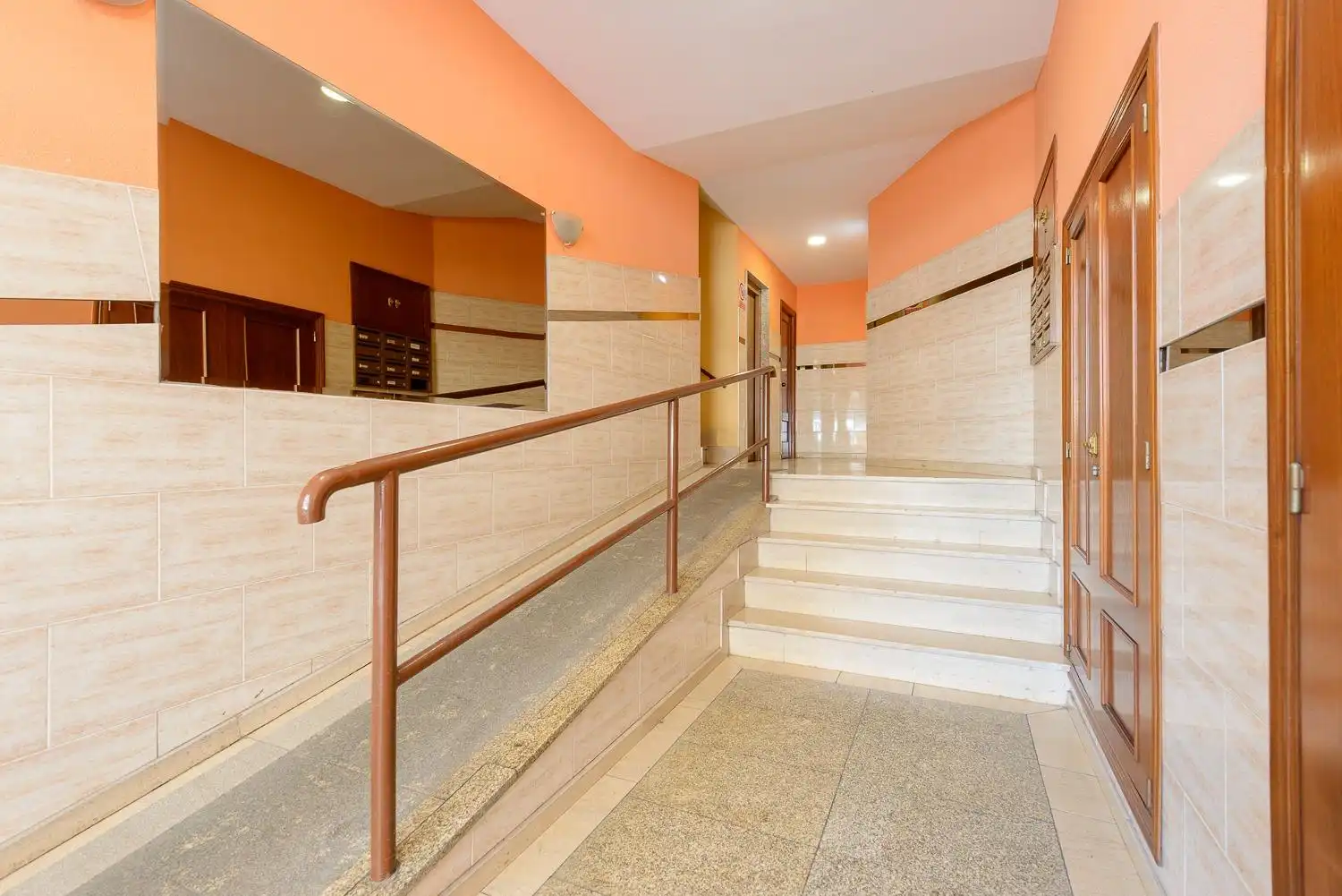 Piso en venta en Siero con Calefacción, Trastero y Amueblado