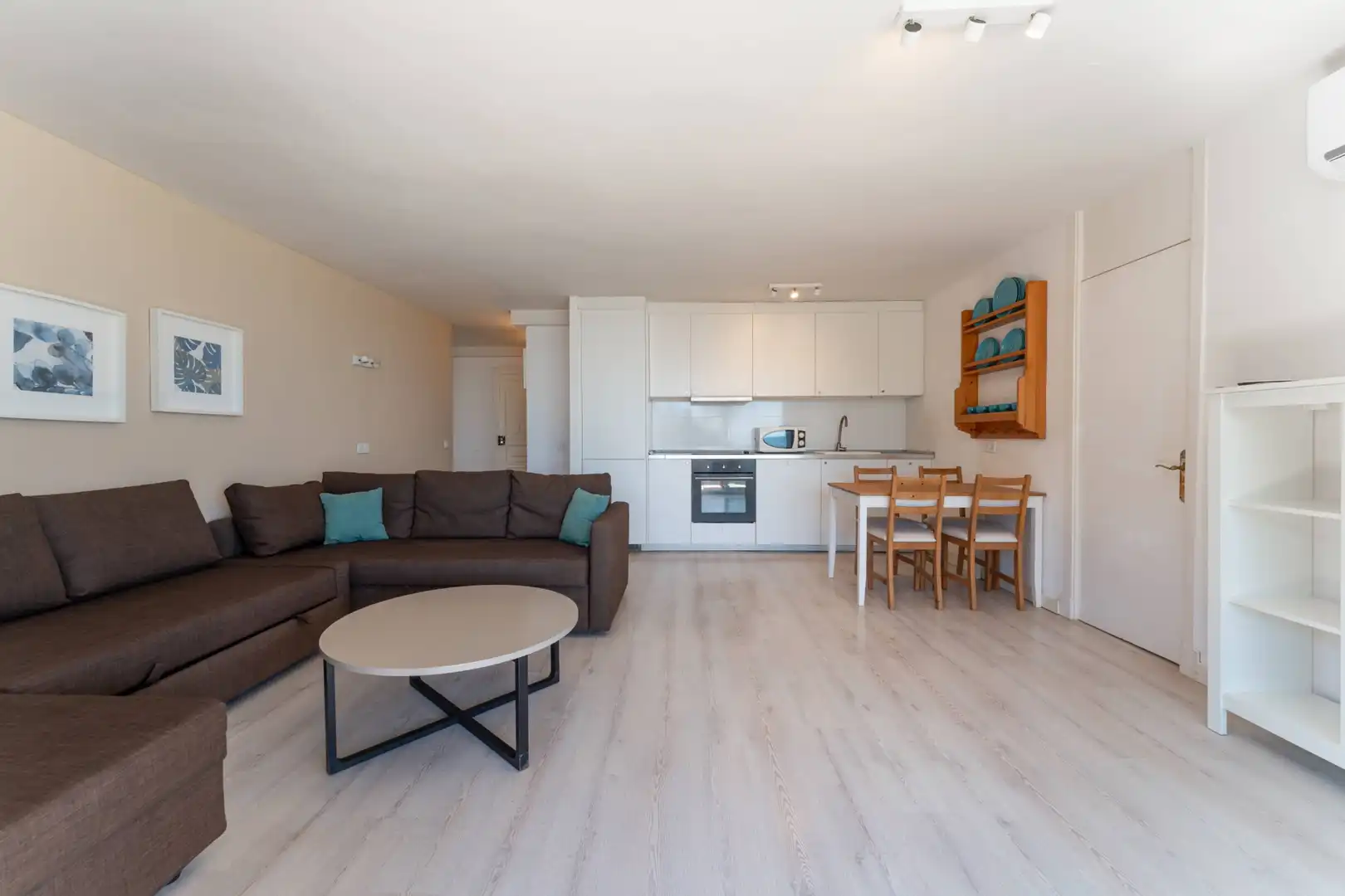 Sala de estar de Apartamento en venta en Calvià con Aire acondicionado, Calefacción y Amueblado