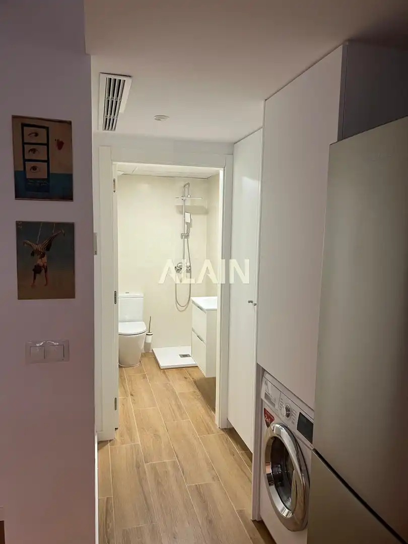Baño de Loft en venta en Valencia con Aire acondicionado, Parquet y Amueblado