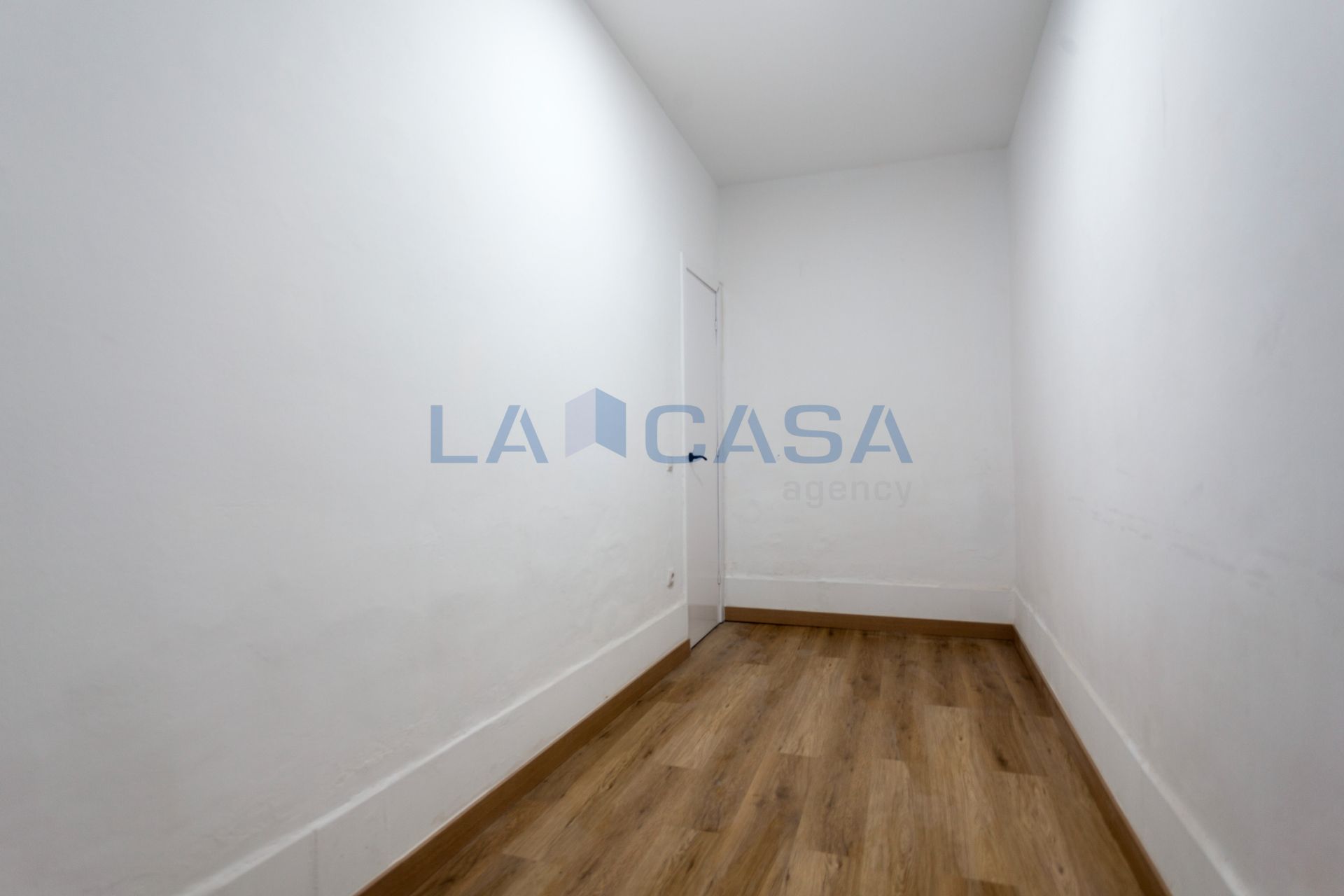 Planta baja for sale in L'Hospitalet de Llobregat  with Terrace