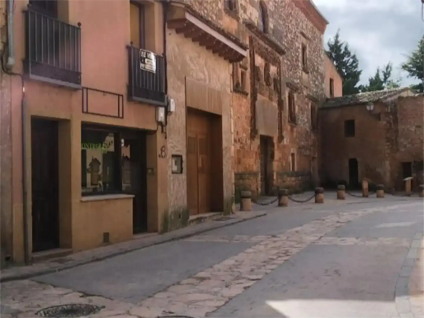 Vista exterior de Planta baja en venta en Ayllón con Trastero y Balcón