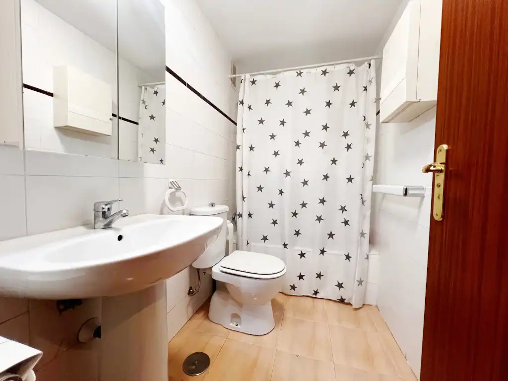 Bany de Pis en venda en Ensanche