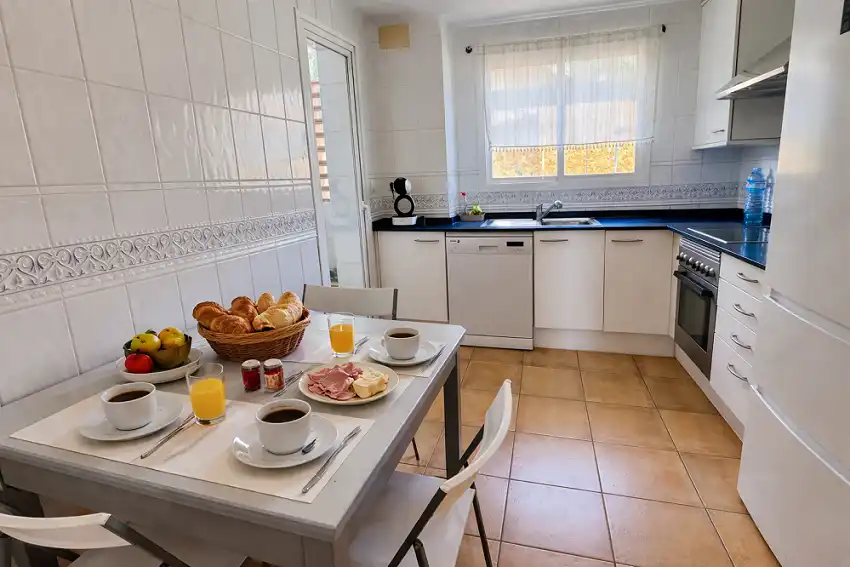 Küche von Wohnungen zur Miete in Altea mit Klimaanlage, Heizung und Terrasse