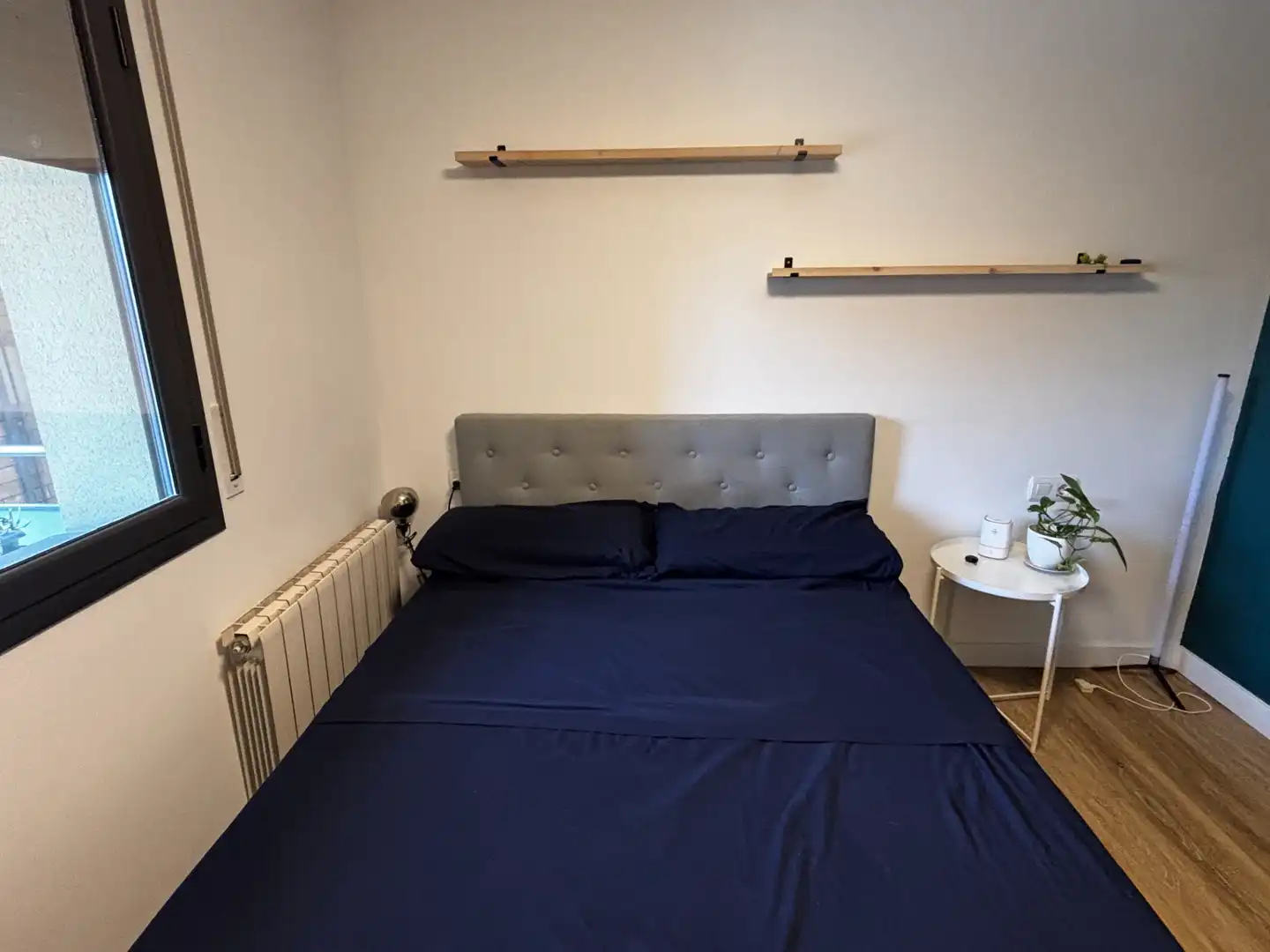 Bedroom of Flat for sale in Terrassa  with Air Conditioner, Heating and Parquet flooring