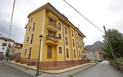 Exterior view of Flat for sale in Cabrales  with Swimming Pool