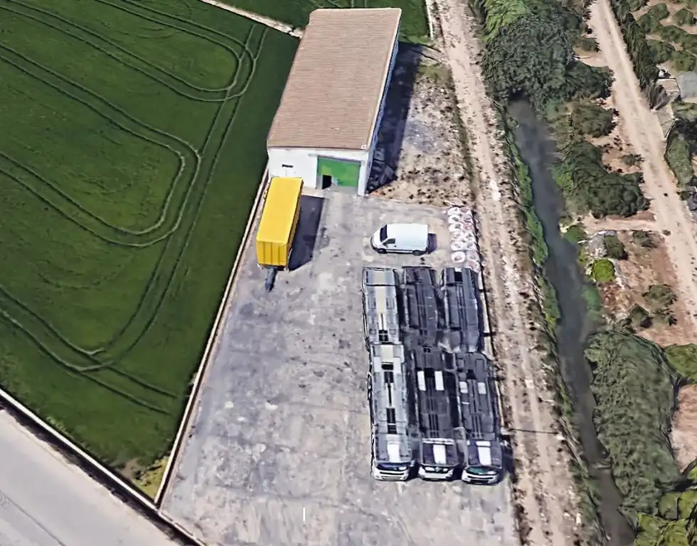 Nave industrial en venta en Sueca