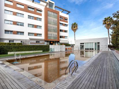 Piscina de Planta baixa en venda en  Granada Capital amb Aire condicionat, Calefacció i Jardí privat