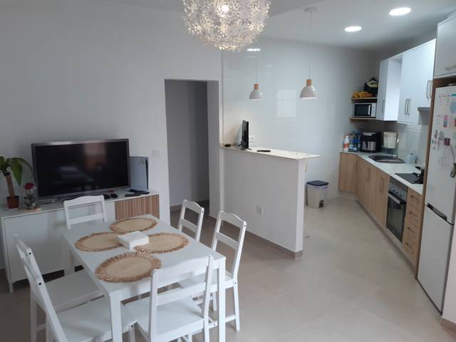 Piso en Alquiler en Avenida de la Fuente, 5A en Los Belones