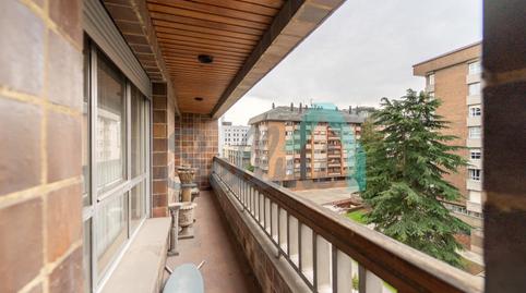 Foto 3 de Piso en venta en Carlos López Otín, Plaza de América, Oviedo