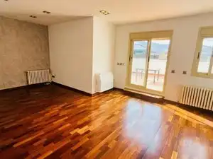 Sala d'estar de Àtic en venda en Barcelona amb Aire condicionat, Terrassa i Forn