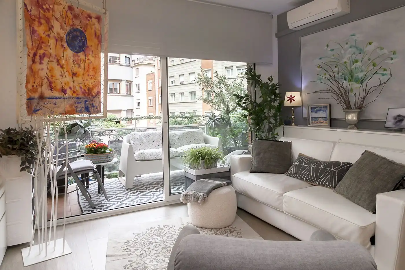 Sala de estar de Estudio en venta en Barcelona con Aire acondicionado y Calefacción
