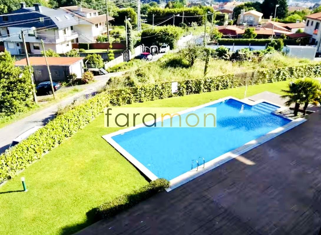 Swimming pool of Flat for sale in Nigrán  with Heating, Parquet flooring and Storage room