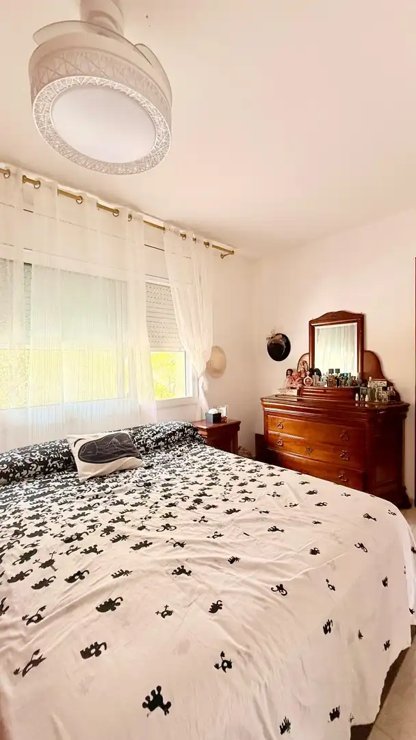 Dormitori de Casa adosada en venda en Calafell amb Aire condicionat, Calefacció i Jardí privat