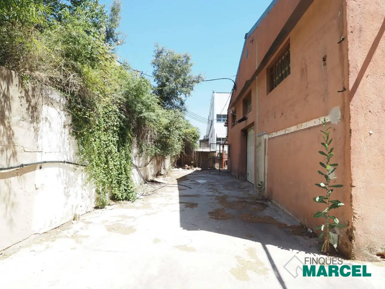 Außenansicht von Fabrikhallen zur Miete in La Roca del Vallès