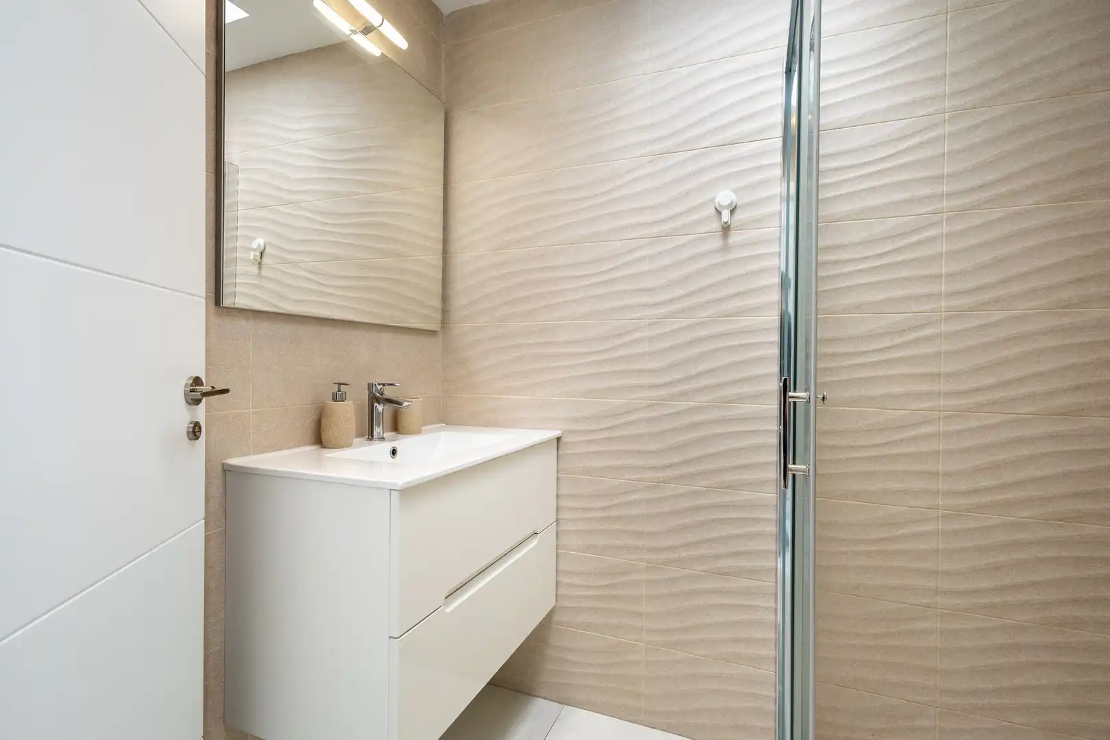 Casa a schiera con piscina in vendita a N/A, imagen 32