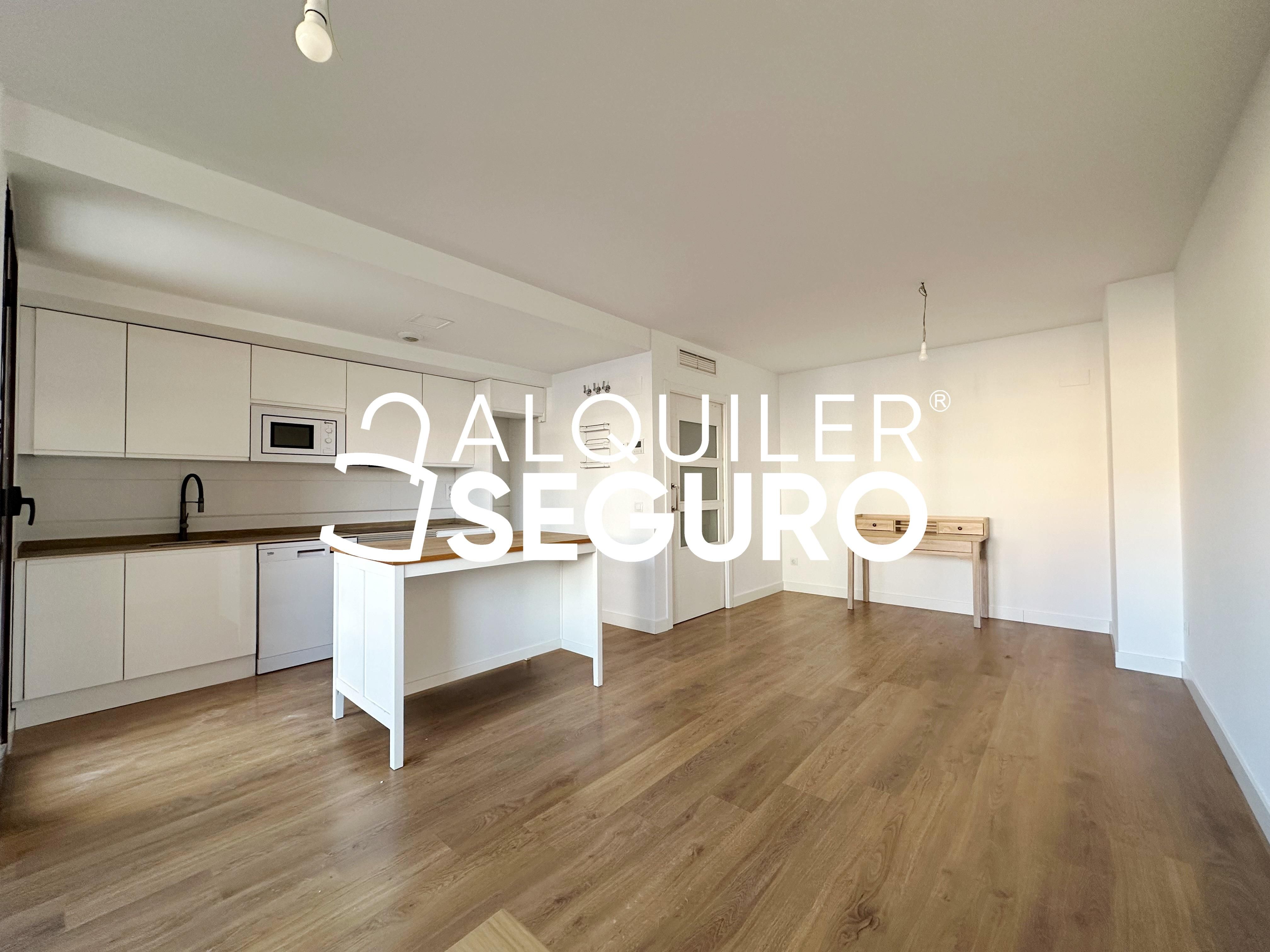 Exterior view of Flat to rent in Boadilla del Monte  with Air Conditioner, Heating and Storage room