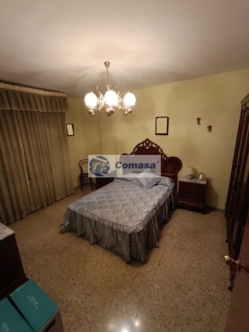Piso con ascensor en venta en Martos, imagen 3