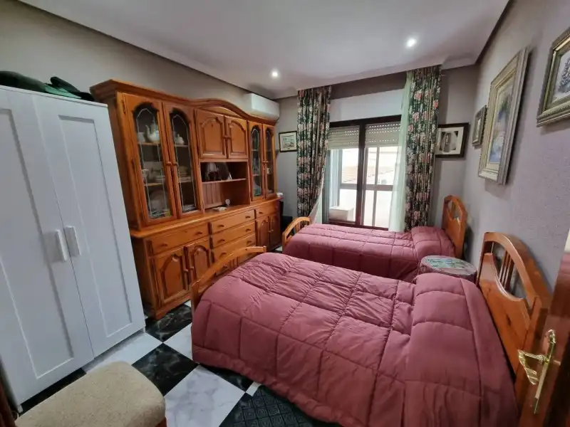Detached house with pool for sale in Malpartida de Plasencia, imagen 23