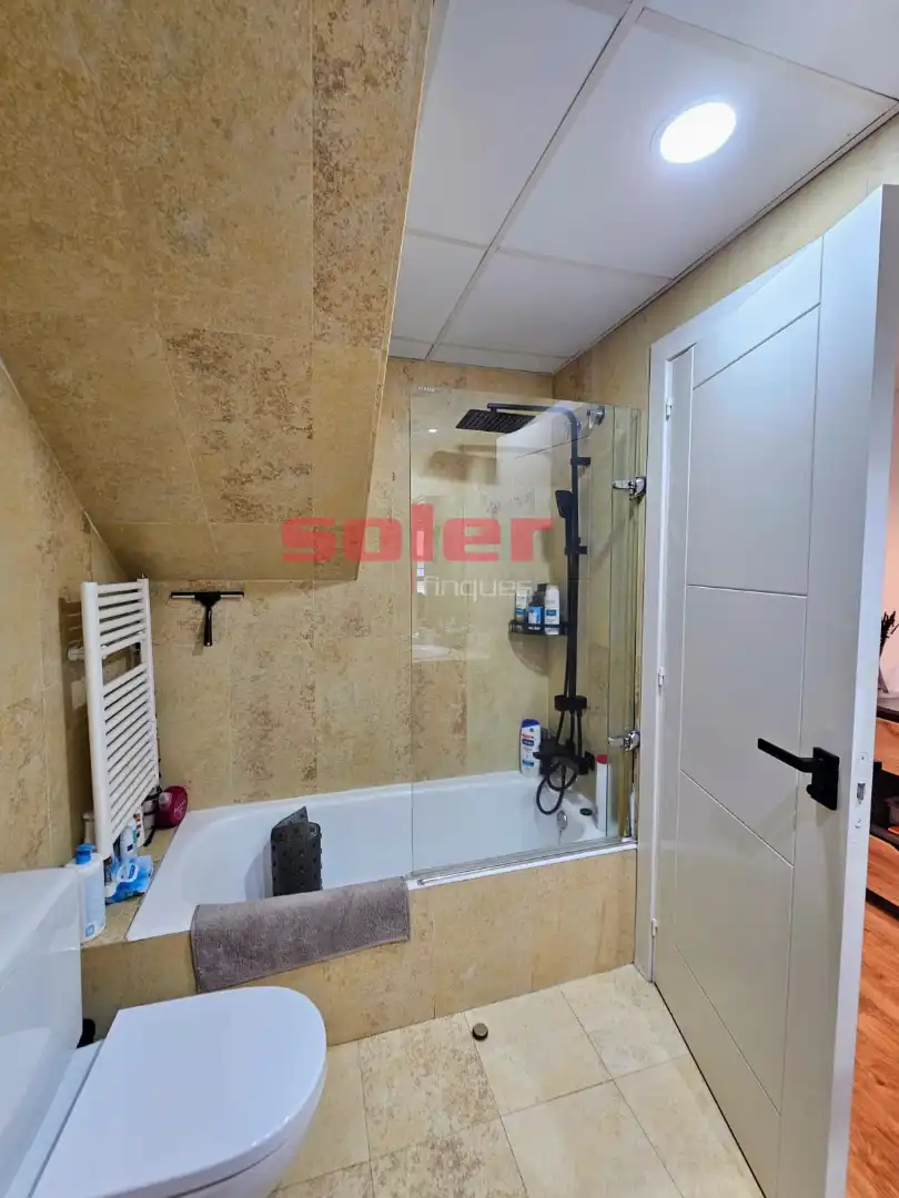 Penthouse with terrace for sale in Carrer de Sabina Canyameras, imagen 16