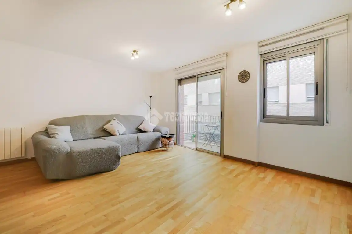 Wohnzimmer von Wohnung zum Verkauf in Sant Boi de Llobregat mit Klimaanlage, Heizung und Terrasse