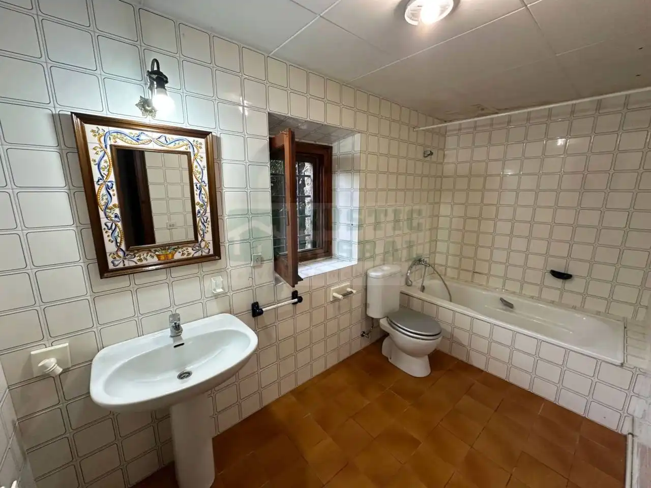 Baño de Finca rústica en venta en Sant Joan de Mollet con Calefacción, Jardín privado y Terraza