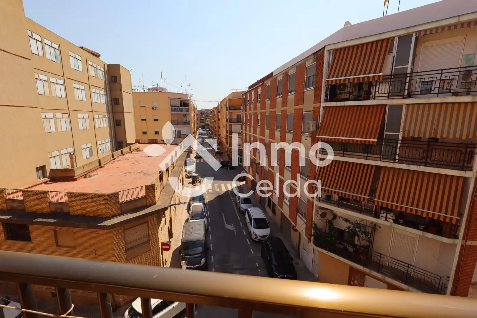 Exterior view of Flat for sale in Xirivella  with Air Conditioner, Heating and Furnished