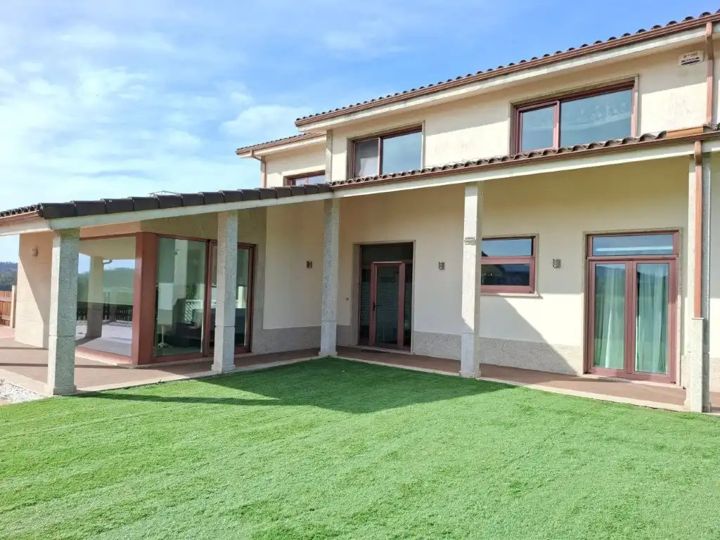 Vista exterior de Casa o chalet en venta en Cee con Calefacción, Jardín privado y Terraza