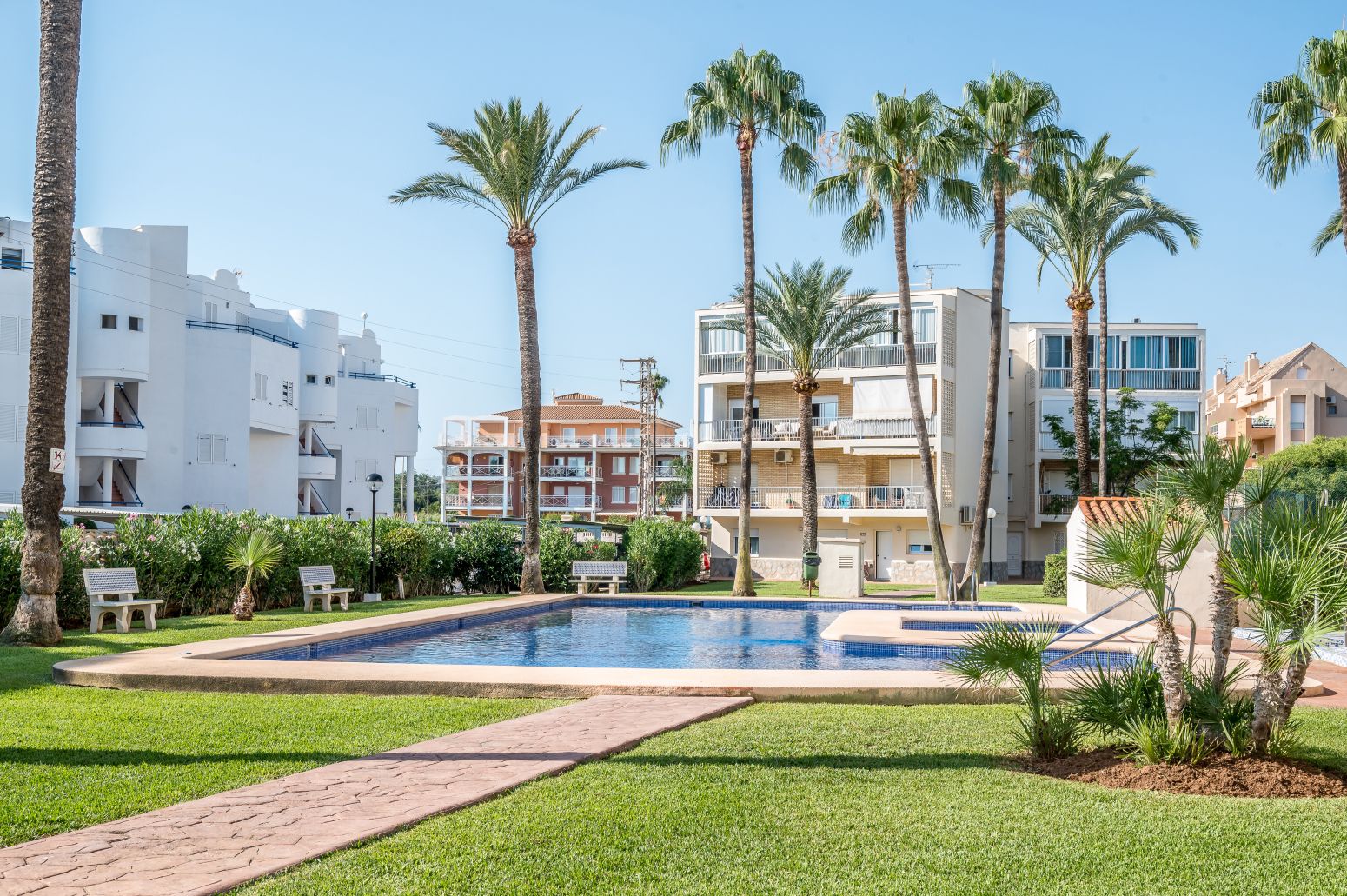 Piscina de Piso en venta en Dénia con Jardín privado, Trastero y Piscina