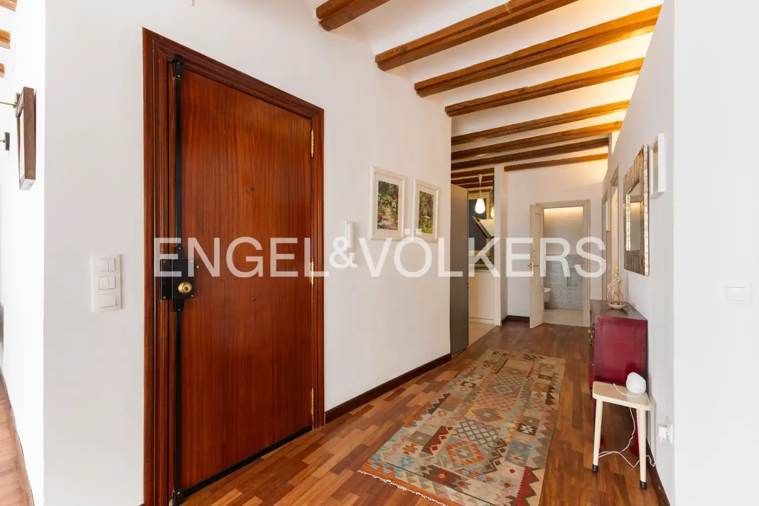 Flat for sale in Valencia  with Air Conditioner, Heating and Parquet flooring