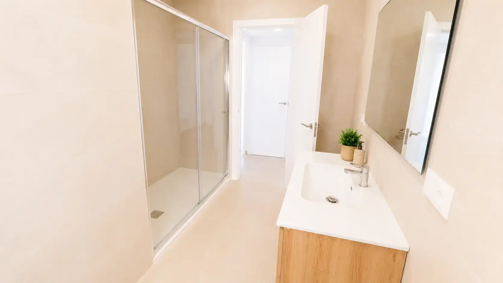 Piso con ascensor en venta en Avenida del Comandante Benítez, imagen 15