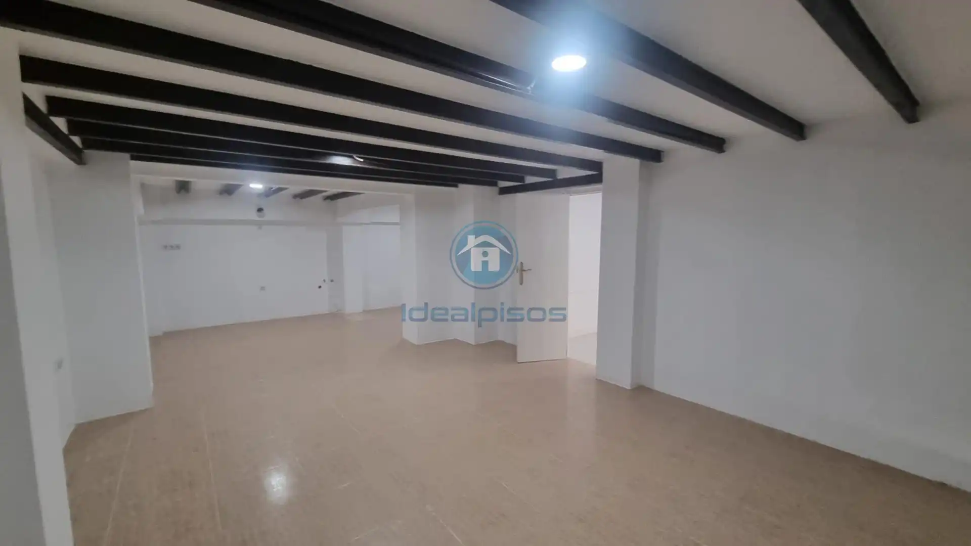 Local comercial en venda a Florida - Ciudad de Asís, imagen 4