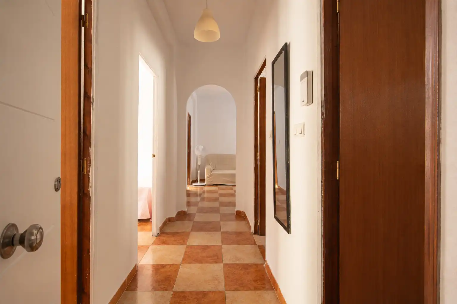 Piso en venta en Granada con Parquet, Amueblado y Horno