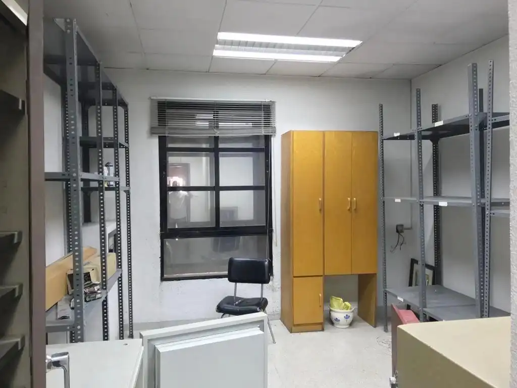 Oficina de alquiler en Elche / Elx