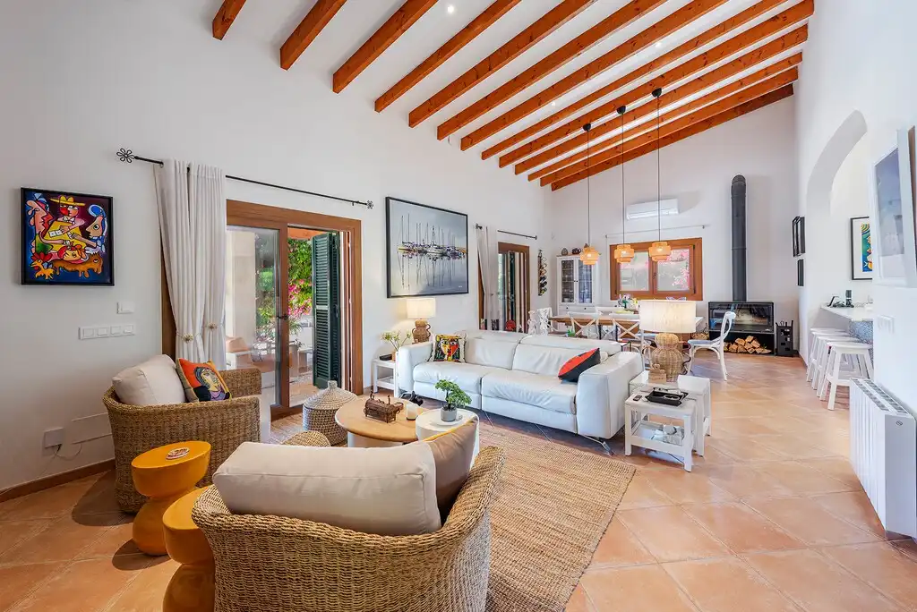 Wohnzimmer von Haus oder Chalet zum Verkauf in Sa Pobla mit Klimaanlage, Heizung und Privatgarten