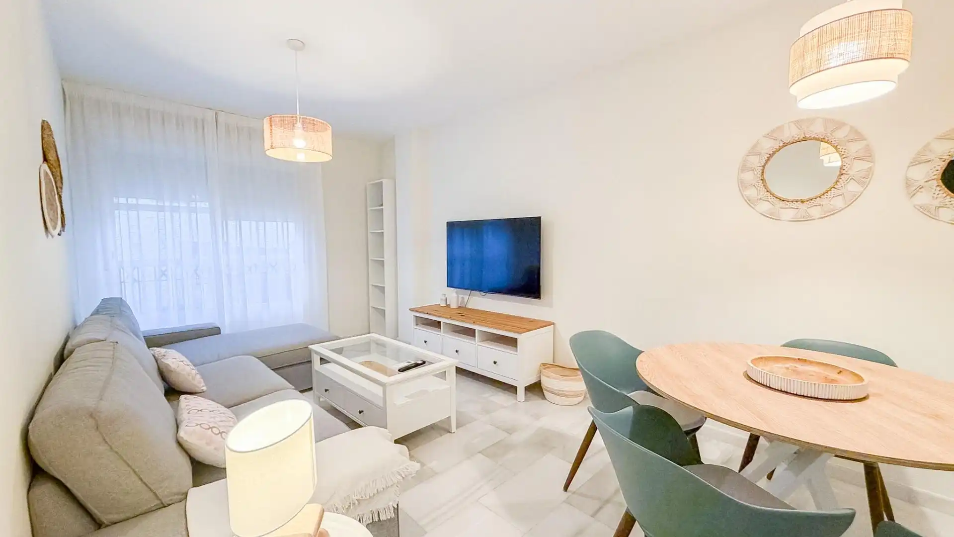 Living room of Flat for rent in Málaga Capital  with Air Conditioner, Storage room and Furnished