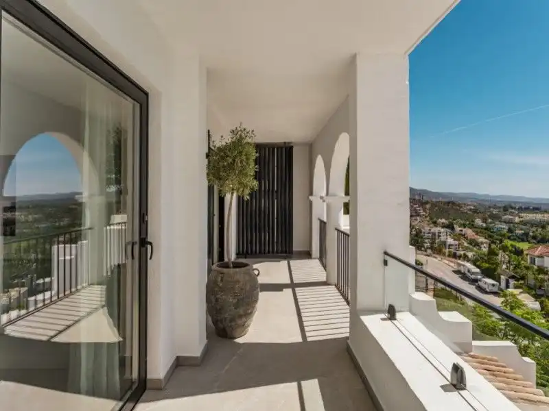 Apartamento con piscina en venta en Calle Hernán Cortés 9, imagen 18