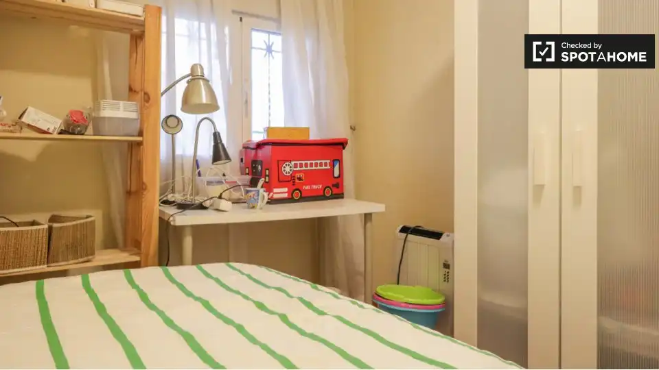 Room in Ambroz
